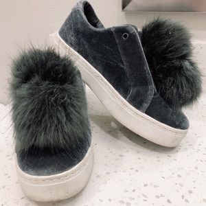 Sam Edelman Ieya Pom Pom Sneakers